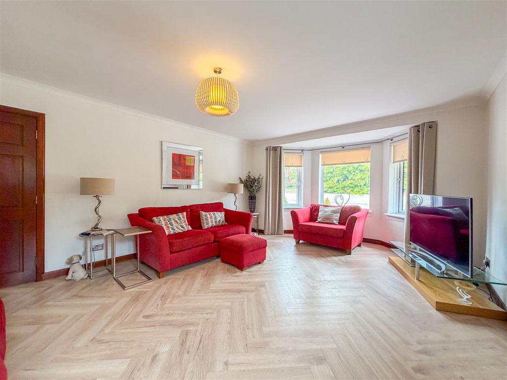 Additional image 17 of 5 bed detached house for saleChateau Grove, Hamilton ML3