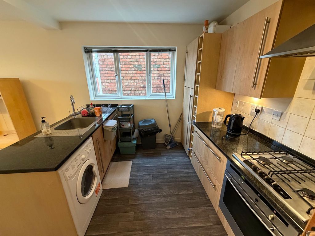 Property photo 3 of 8 Image