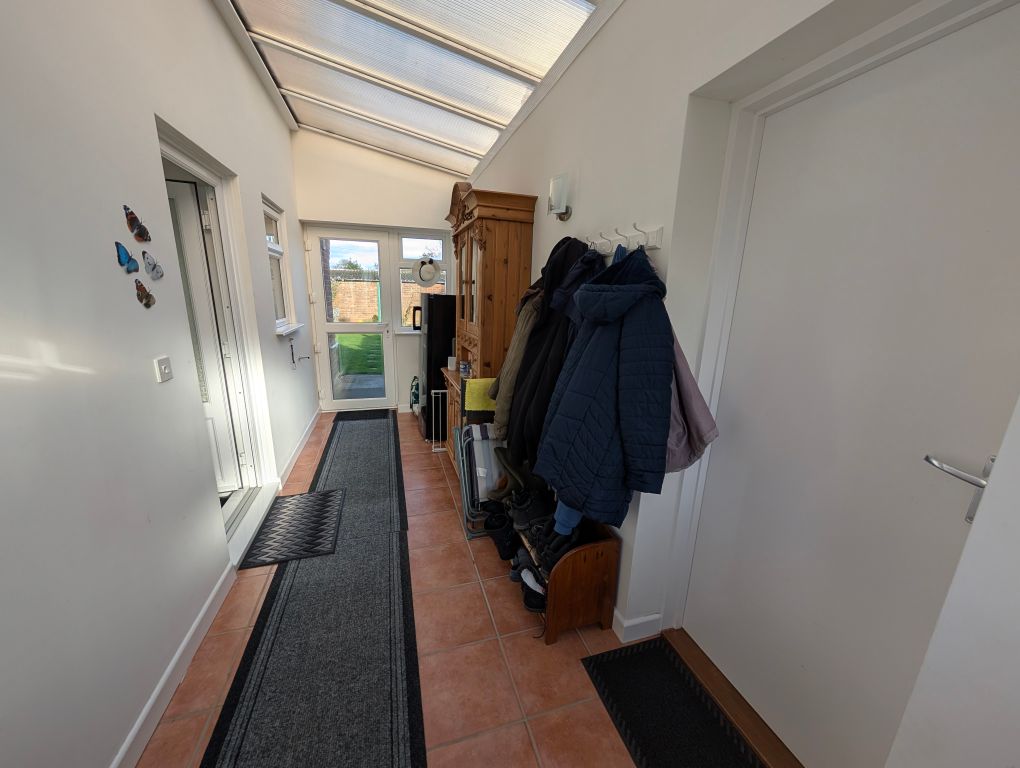 Property photo 2 of 10 Pxl_20251120_103252930