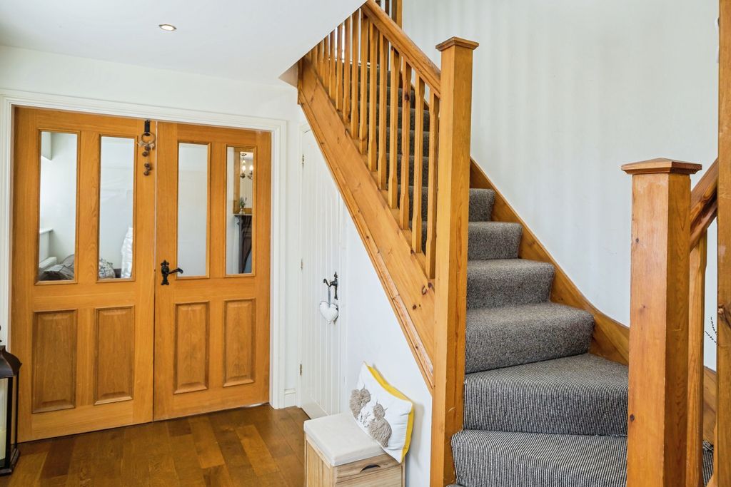 Property photo 2 of 19 Img_8688