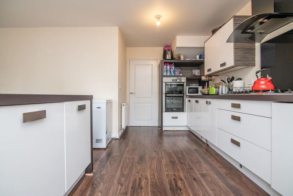 Property photo 2 of 29 Tollend-22.Jpg
