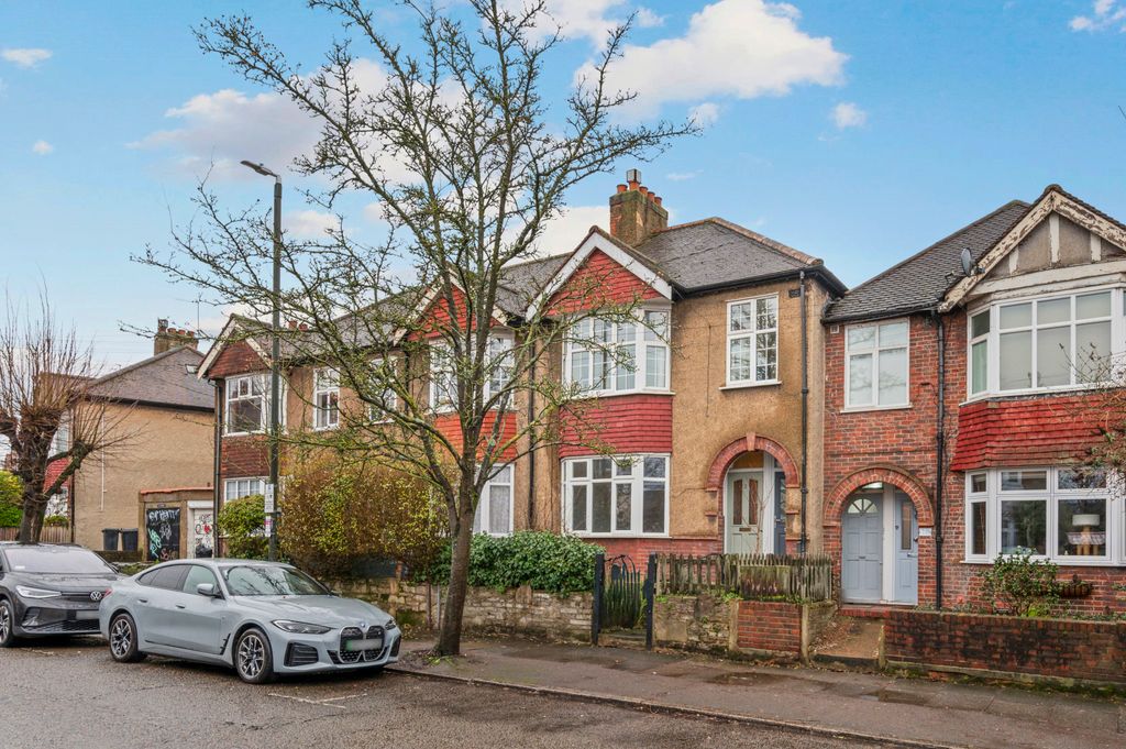 Property photo 1 of 9 Picture No. 10