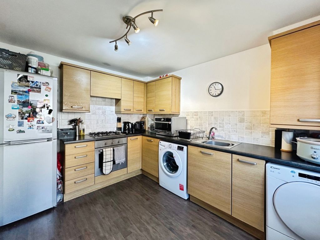 Property photo 3 of 19 51143610
