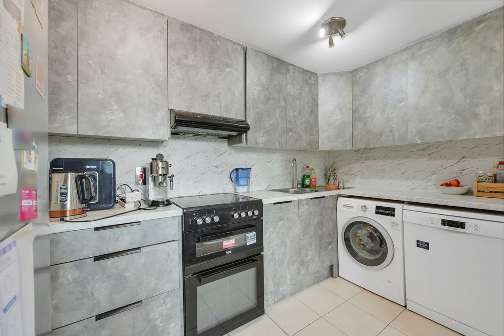 Property photo 3 of 11 Picture No. 04