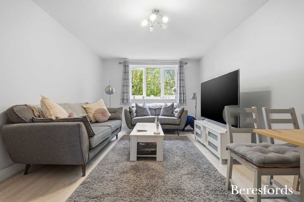 Property photo 2 of 12 Picture No. 08