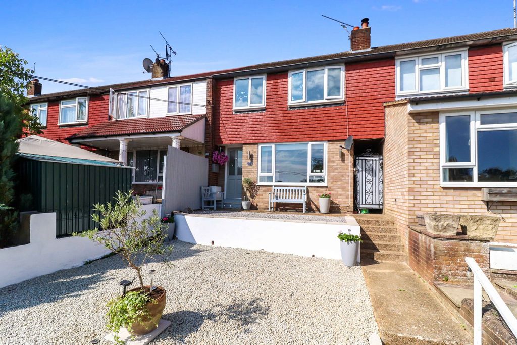 Property photo 1 of 27