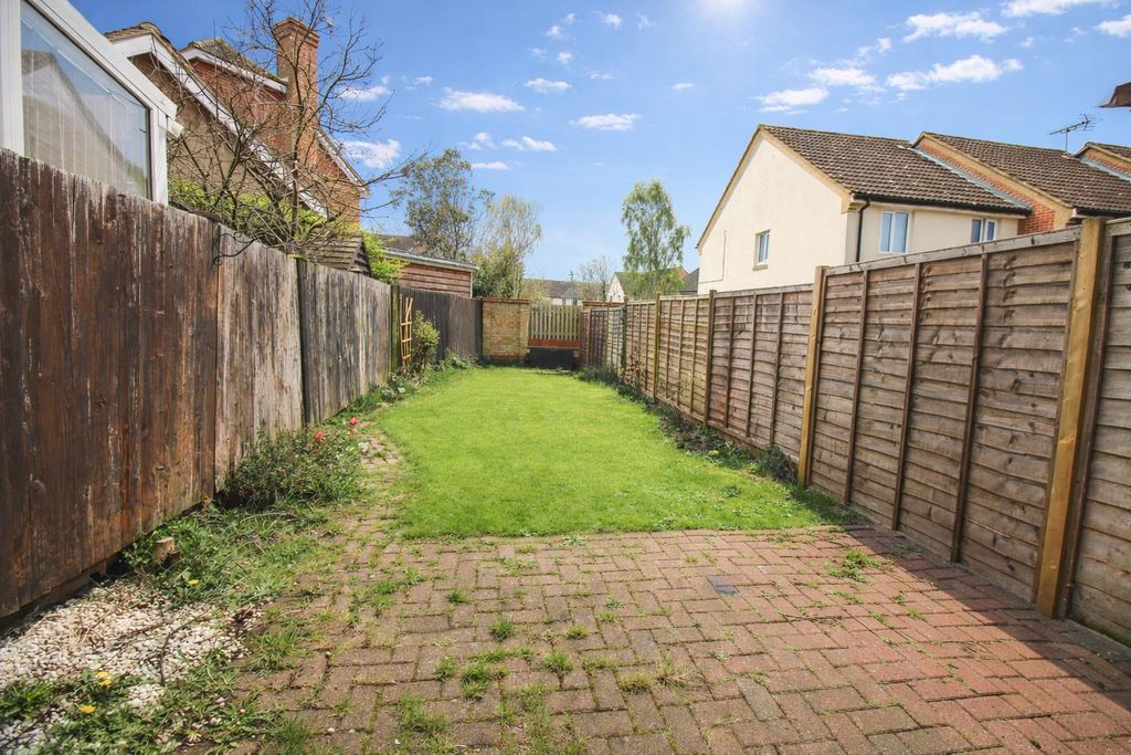 Property photo 3 of 10 Garden.Png