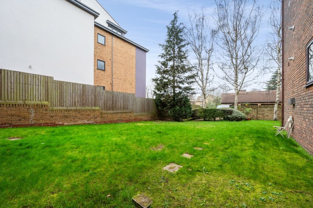 Property photo 2 of 12 Picture No. 07