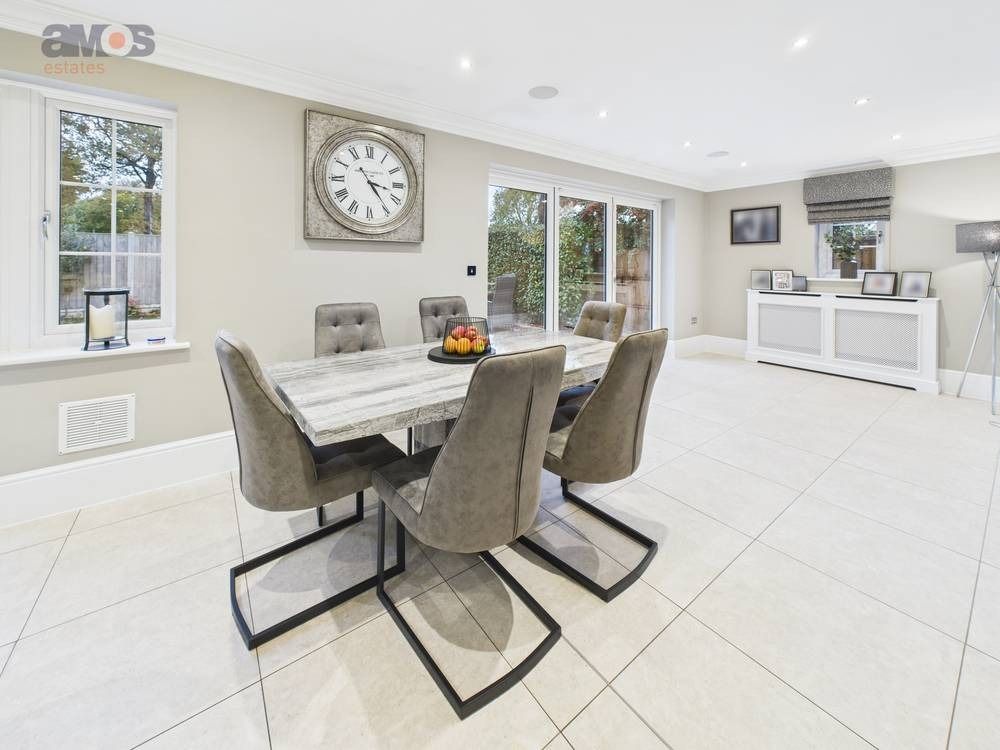 Property photo 2 of 26 4674313