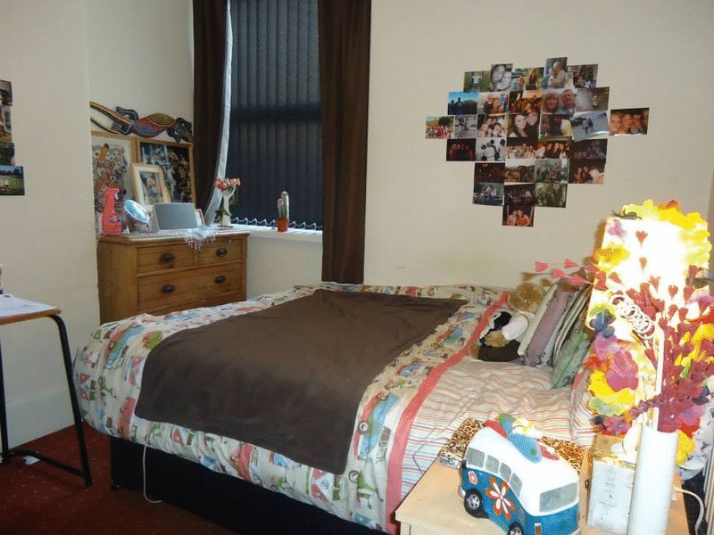 Property photo 3 of 11 Photo 4