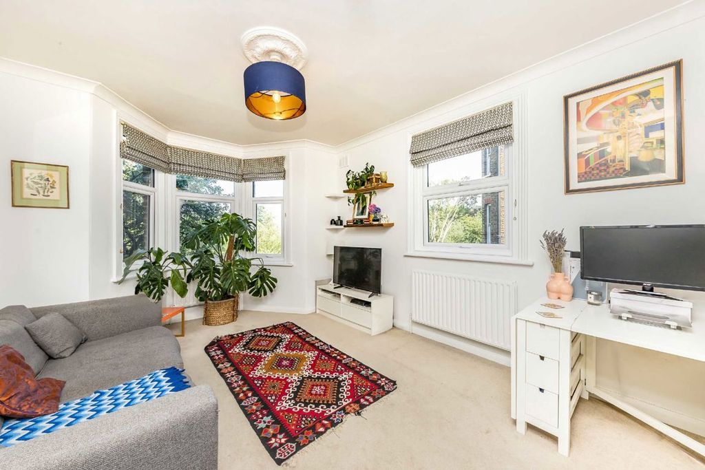 Property photo 2 of 5