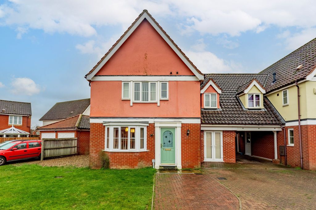 Property photo 1 of 15