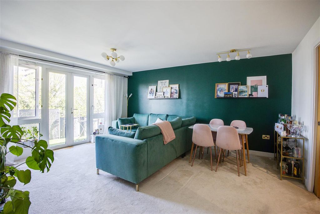 Property photo 3 of 13 Reception Room