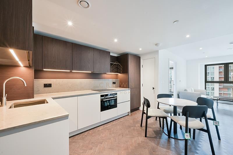 Property photo 1 of 19 Halcyon House, 1305- (6).Jpg