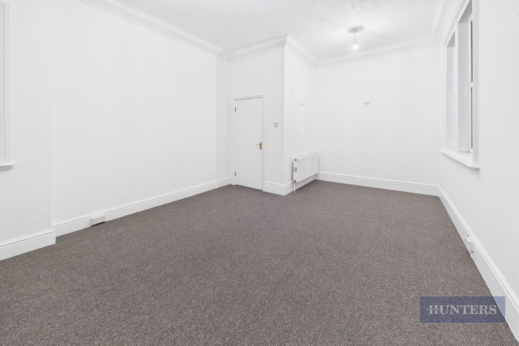 Property photo 1 of 12 Cam05152G0-Pr0333-Still009.Jpg