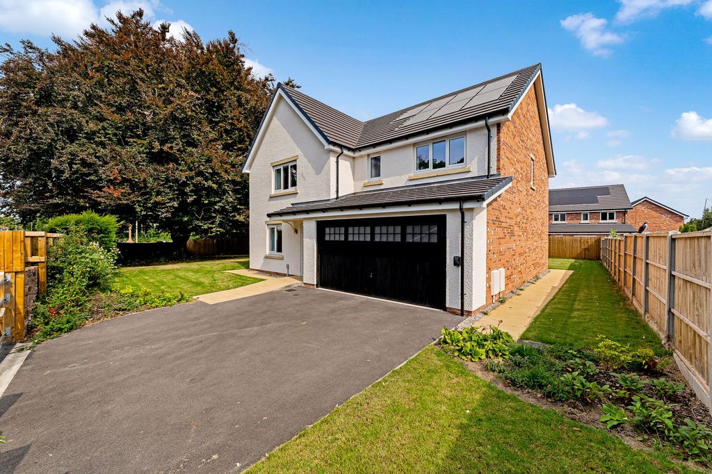 Property photo 1 of 40