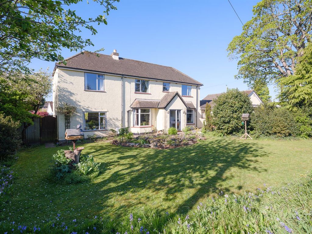 Property photo 1 of 25 98 Bristol Road-32.Jpg