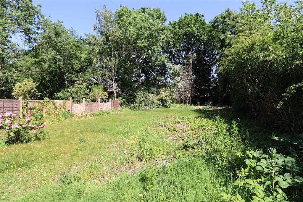 Property photo 2 of 24 Img_8723.Jpg