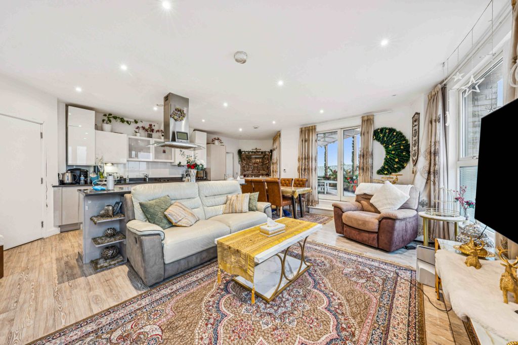 Property photo 1 of 13 8.Jpg