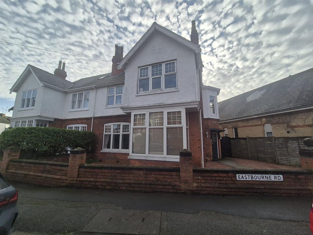 Property photo 1 of 30