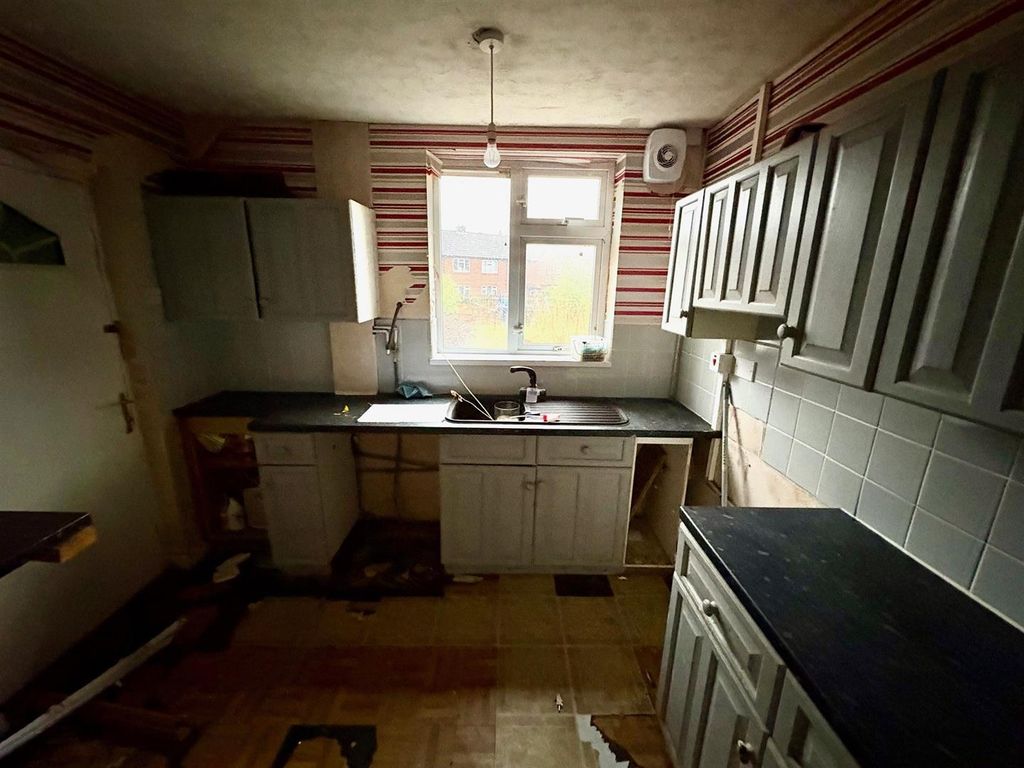 Property photo 2 of 5 2.Jpg