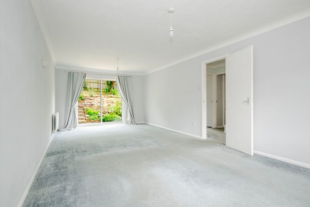 Property photo 2 of 19 Photo 12