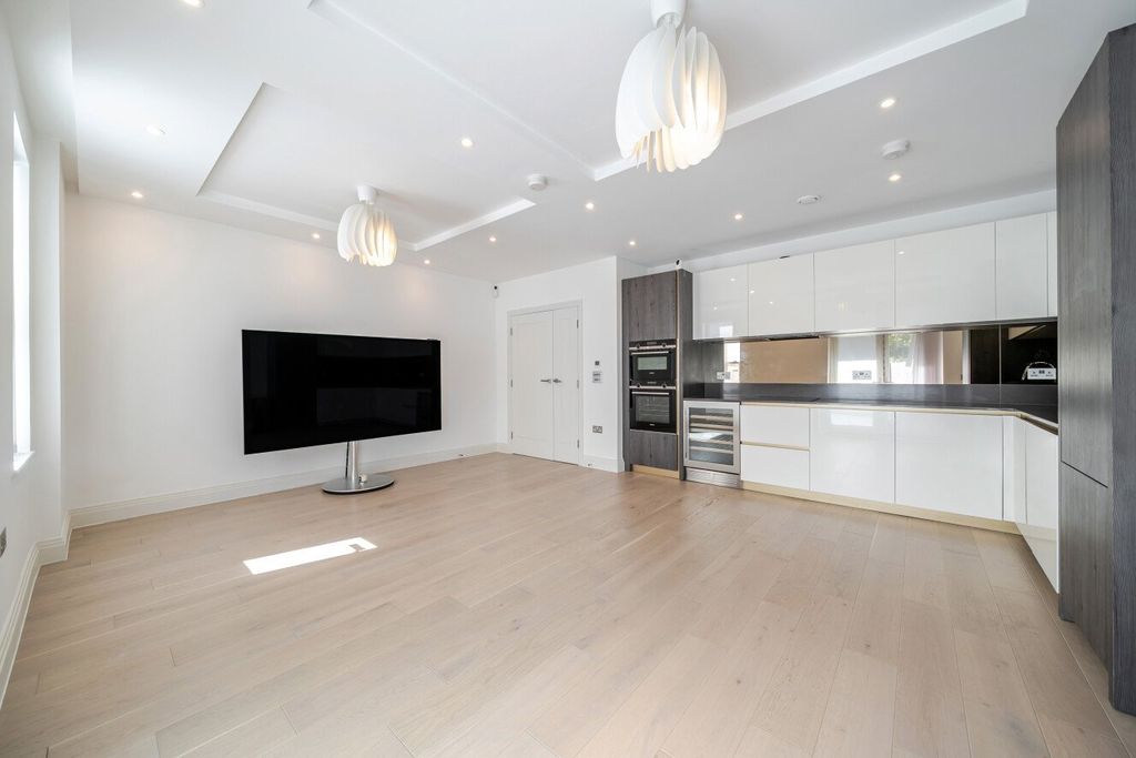 Property photo 3 of 16 1459147-4-6A0304E...