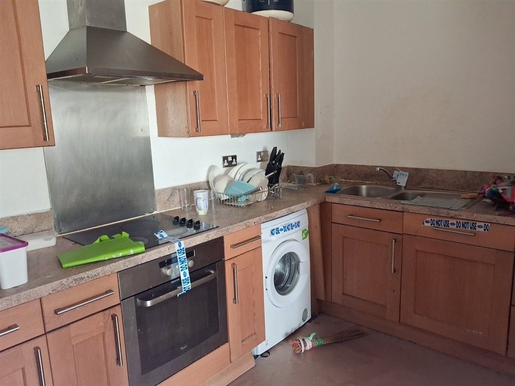 Property photo 2 of 3