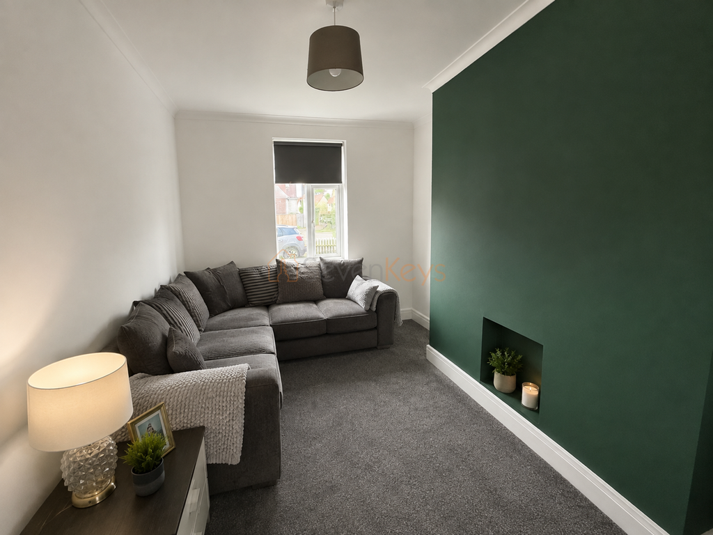 Property photo 2 of 7 P16