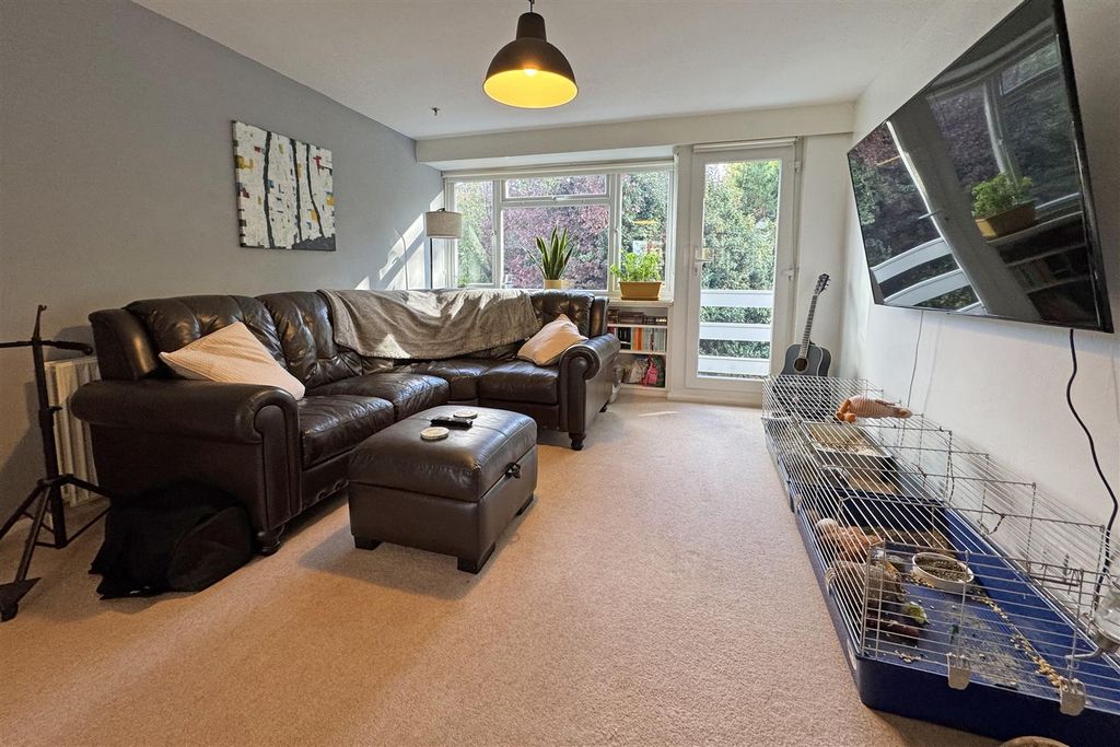 Property photo 2 of 16 Img_4889.Jpg