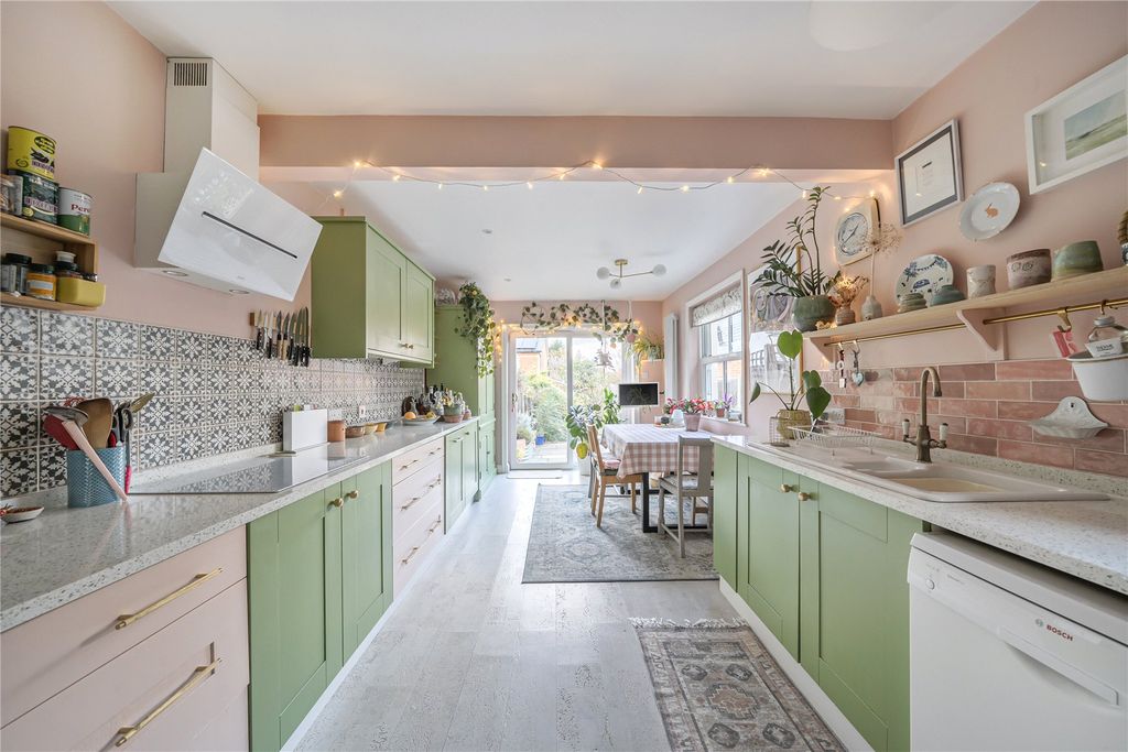 Property photo 3 of 21 Picture No. 40