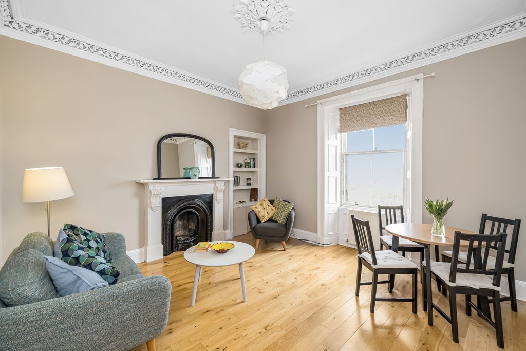 Property photo 2 of 17 Property Image 2