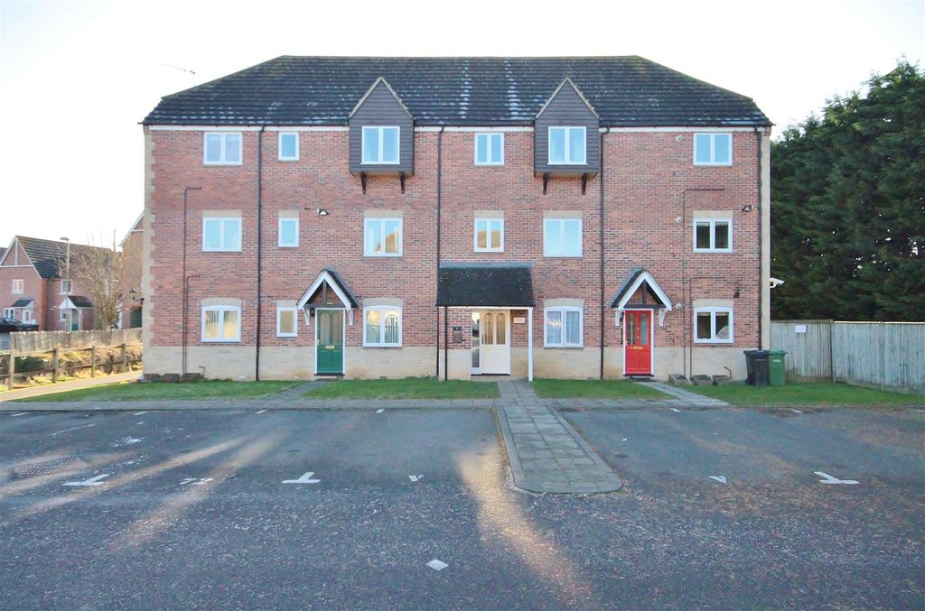 Property photo 1 of 6