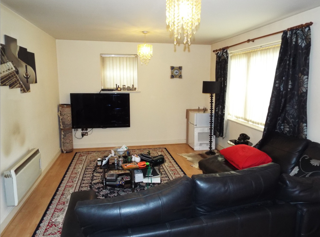 Property photo 2 of 4