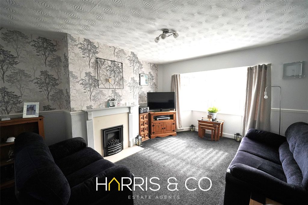 Property photo 2 of 15 Picture No. 06