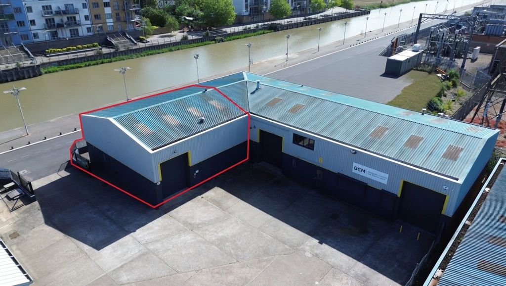 Property photo 1 of 10 Photo 18