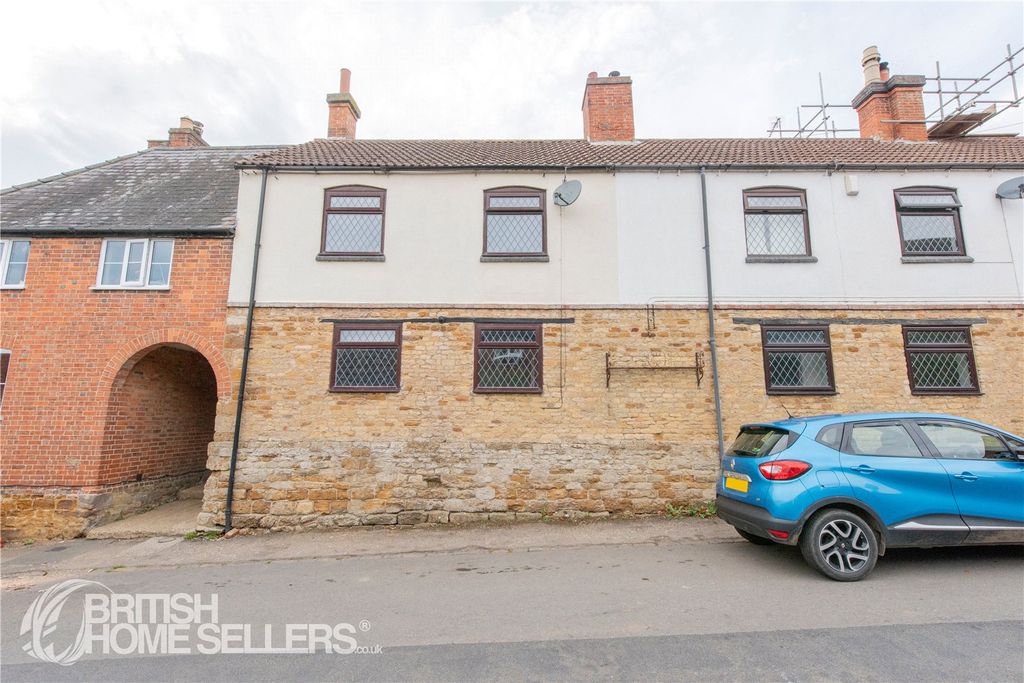 Property photo 1 of 23 Picture No. 04