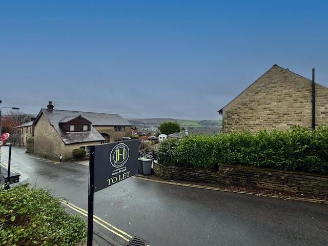 Property photo 3 of 14 Photo 3