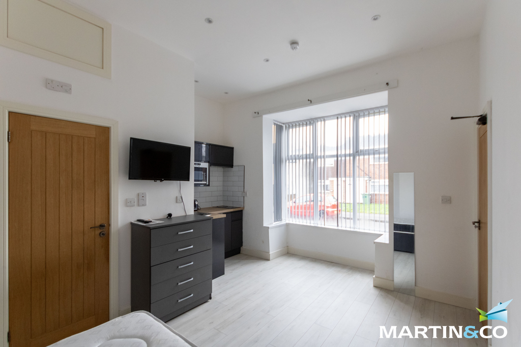 Property photo 2 of 6 Picture2