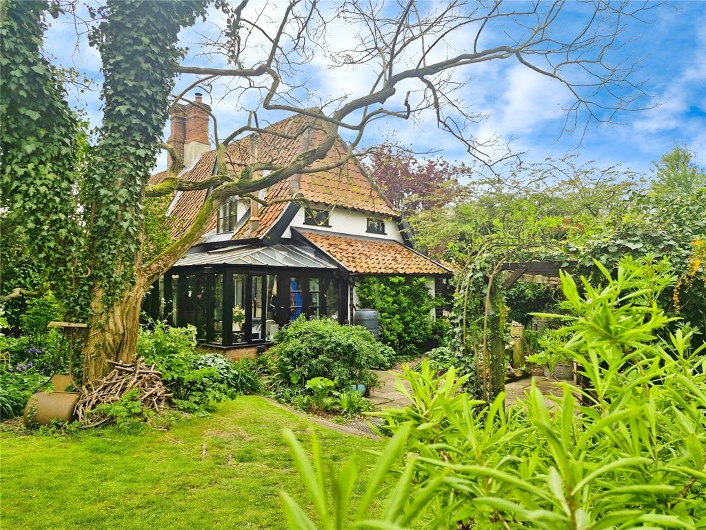 Property photo 2 of 32 Picture No. 85