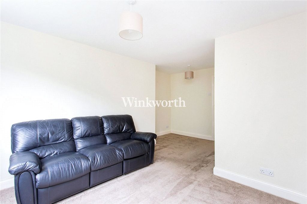Property photo 3 of 8 Picture No. 01