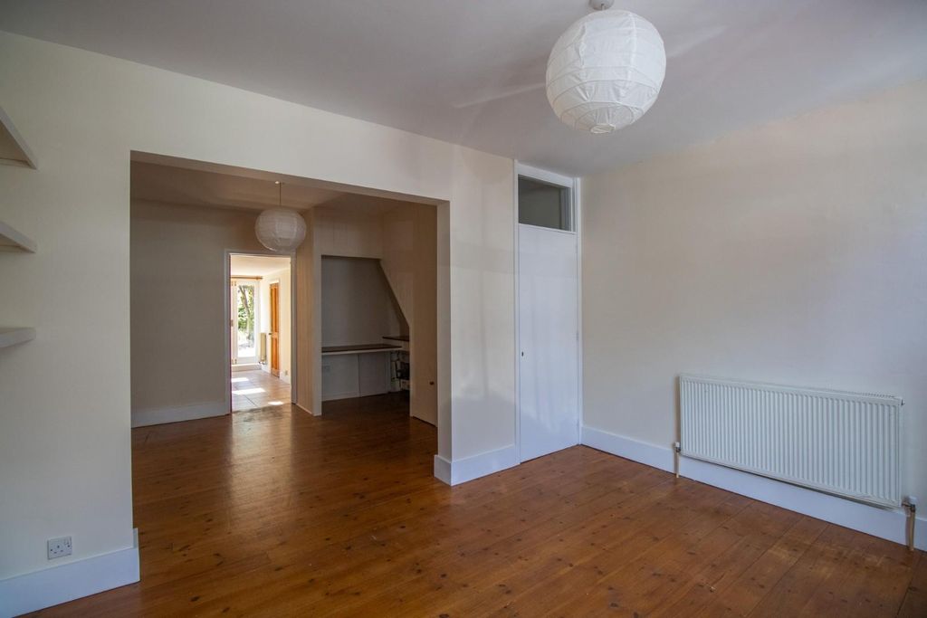 Property photo 3 of 16 Img_2159.Jpg