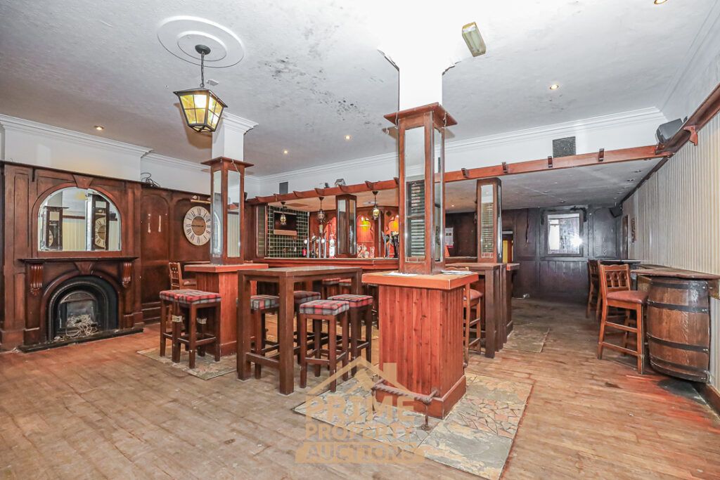 Property photo 2 of 21