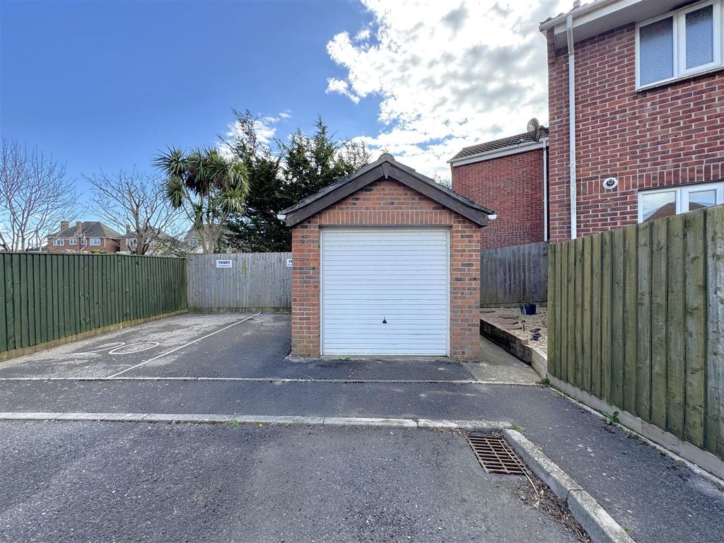 Property photo 2 of 14 2.Jpeg