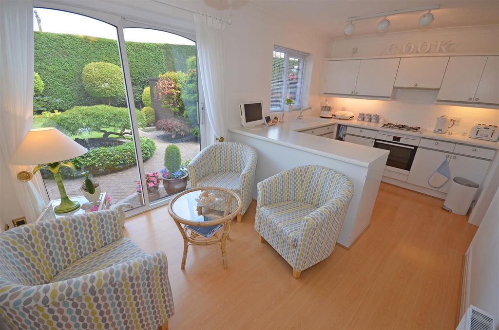 Property photo 3 of 33 07.Jpg