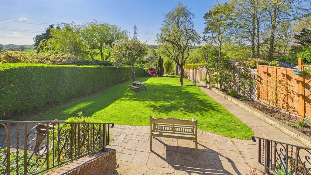 Property photo 1 of 23 Picture No. 30