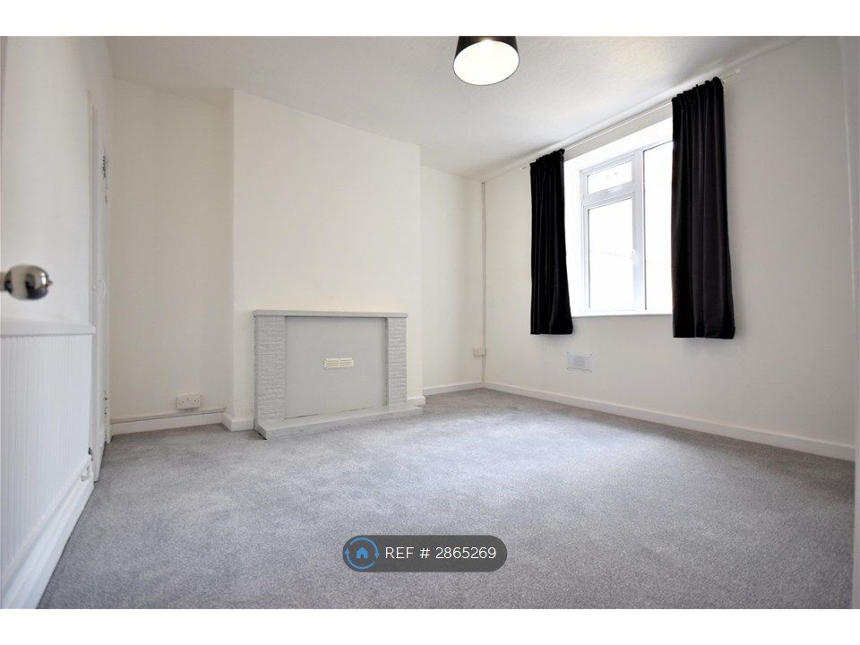 Property photo 3 of 10 Back Reception