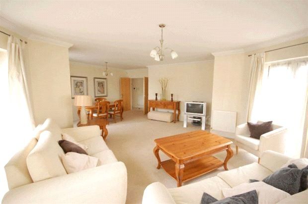 Property photo 2 of 11 Picture 2