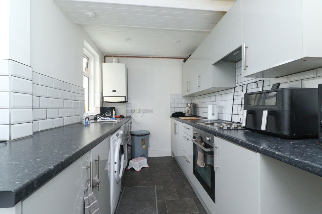 Property photo 2 of 10 Picture 2