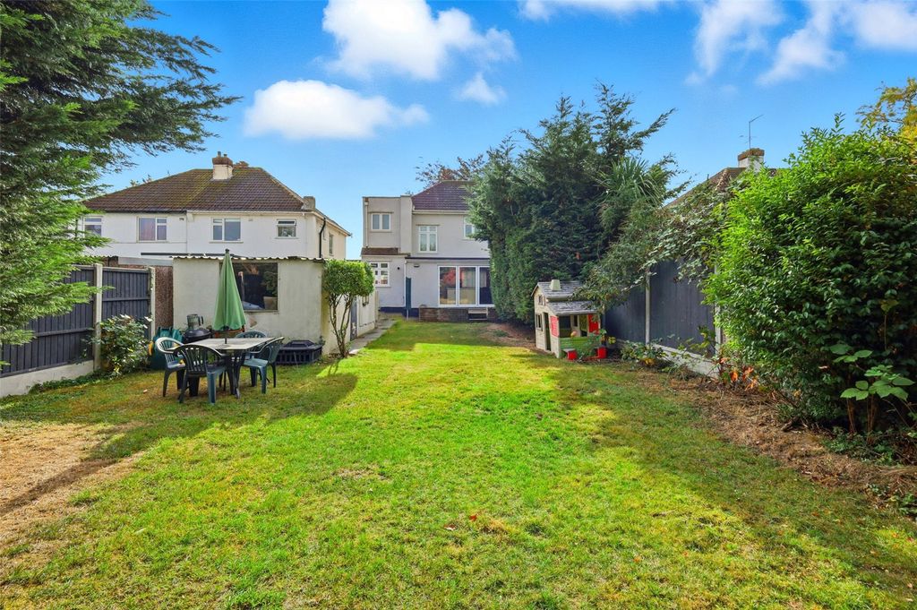 Property photo 2 of 21 Picture No. 15